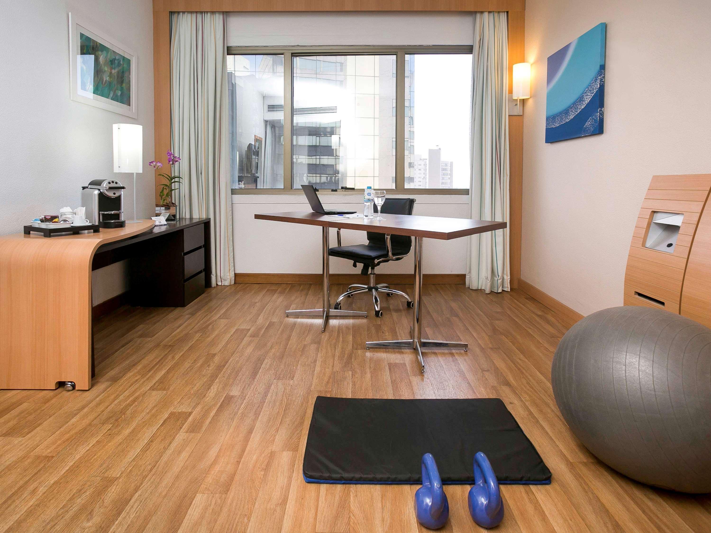 Novotel Porto Alegre Tres Figueiras Esterno foto