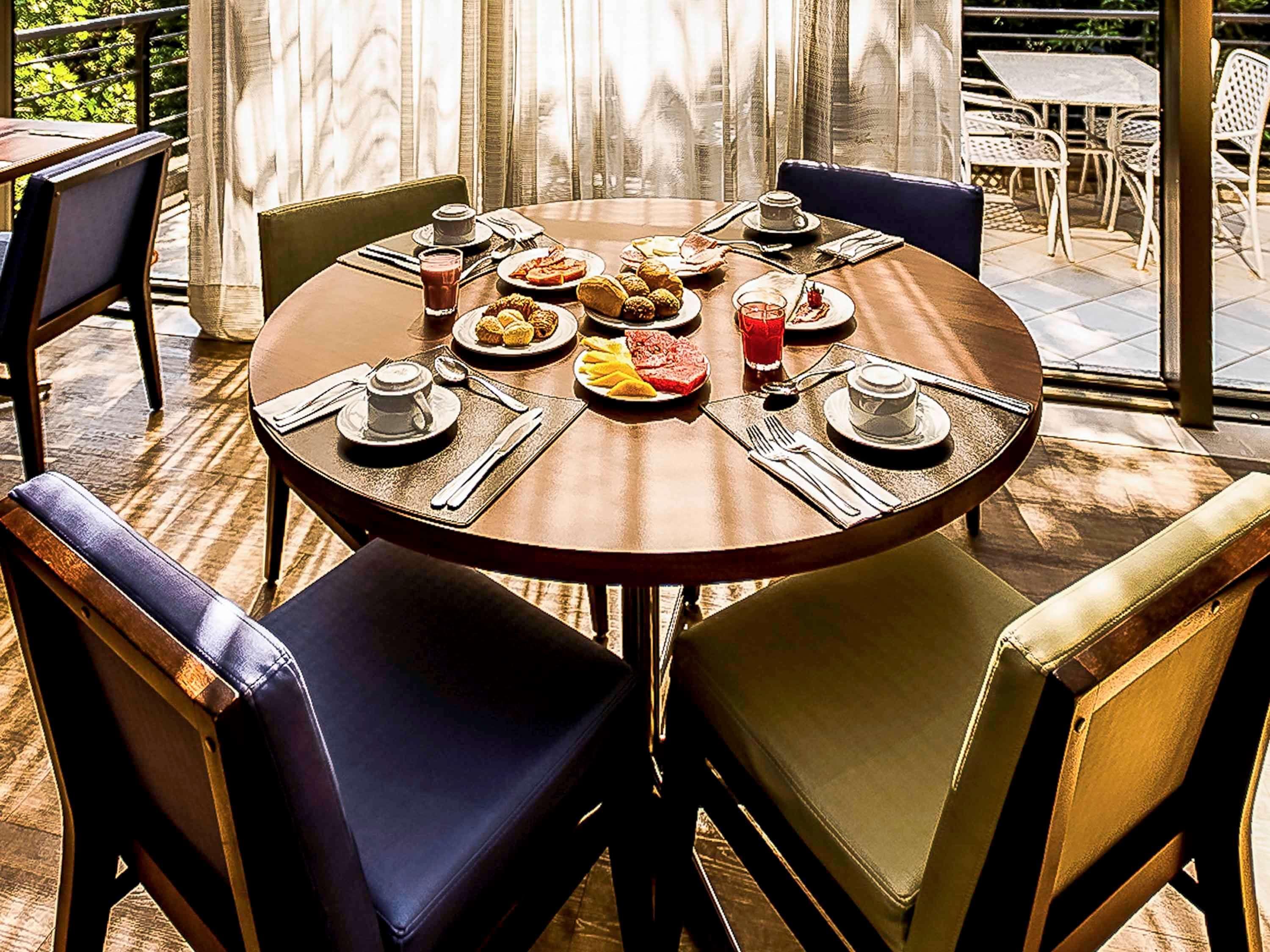 Novotel Porto Alegre Tres Figueiras Esterno foto