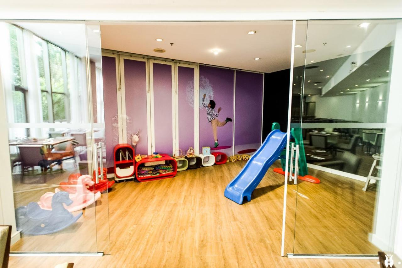 Novotel Porto Alegre Tres Figueiras Esterno foto